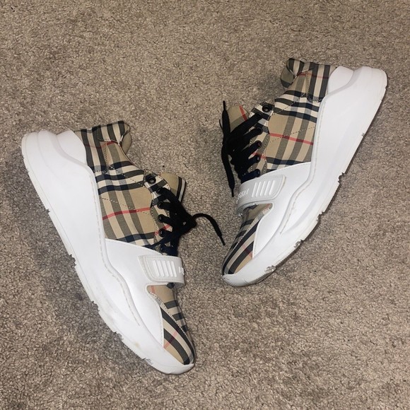 Mens London Burberry Shoes W/ Strap Size 44 Europe 11 US - Picture 2 of 8